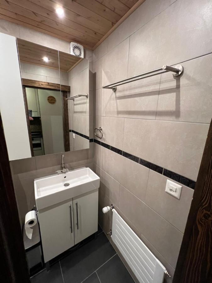 Cosy Studio For 5 Near Ski Lift, Les Gentianes 莱斯克伦斯 外观 照片